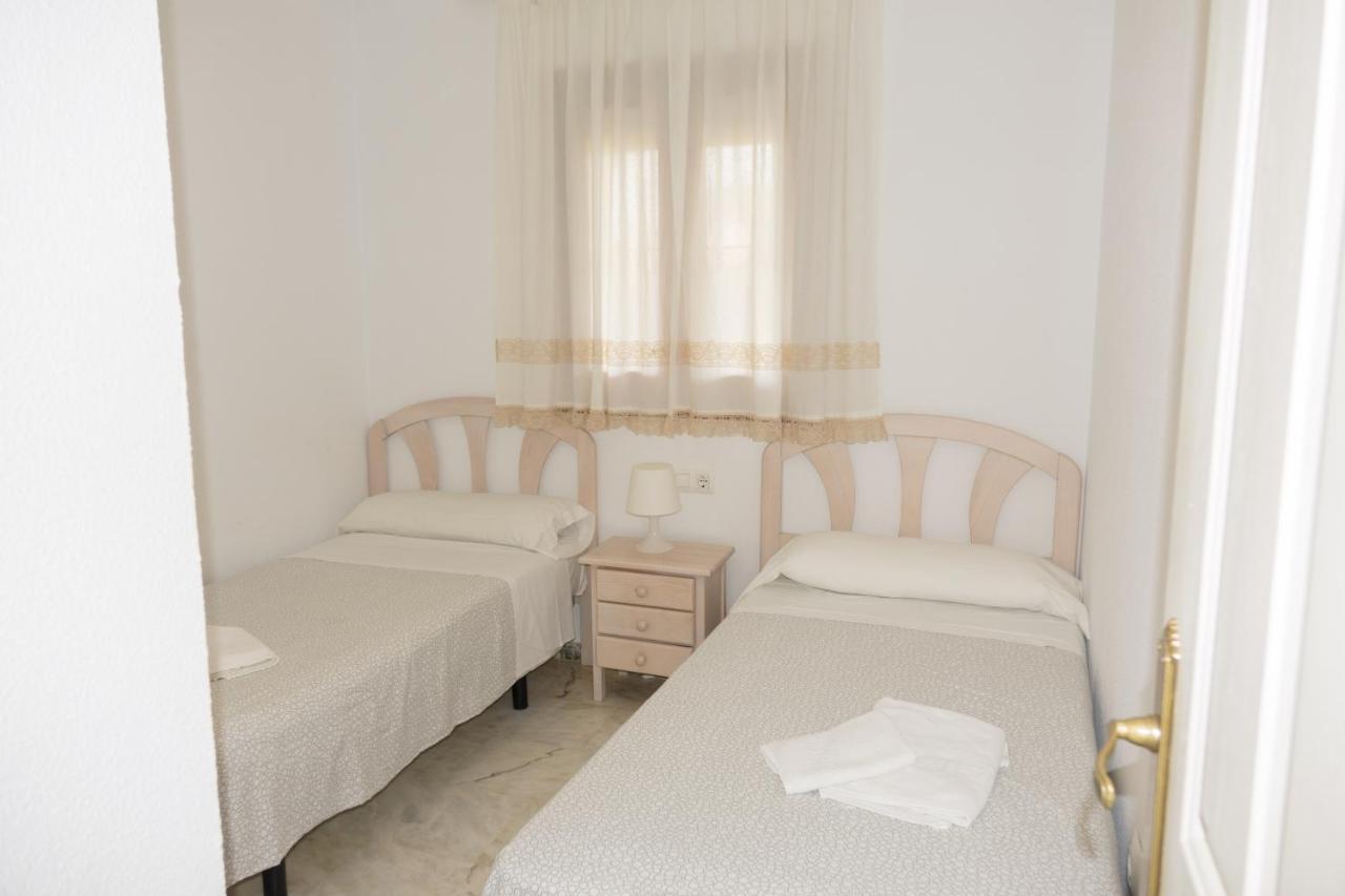 Apartamento Pink Mariposas Chiclana de la Frontera Exterior photo